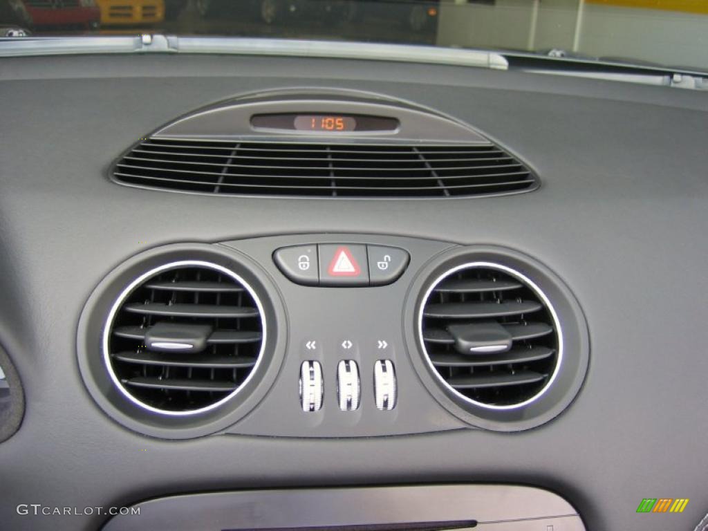 2005 Mercedes-Benz SL 65 AMG Roadster Controls Photo #39452018
