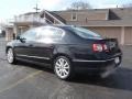 Deep Black - Passat 2.0T Sedan Photo No. 18