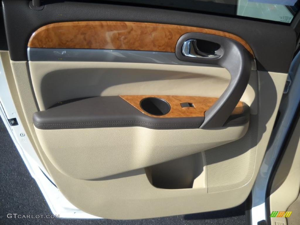 2011 Buick Enclave CXL AWD Cashmere/Cocoa Door Panel Photo #39452538