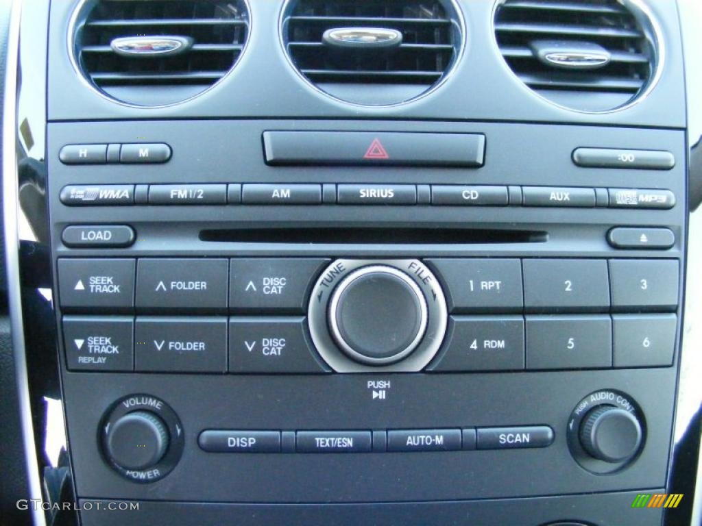2010 Mazda CX-7 s Grand Touring AWD Controls Photo #39455034