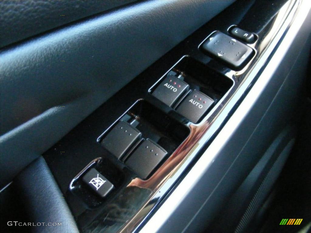 2010 Mazda CX-7 s Grand Touring AWD Controls Photo #39455102