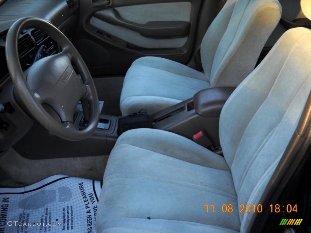 Beige Interior 1993 Toyota Camry LE Sedan Photo #39456270