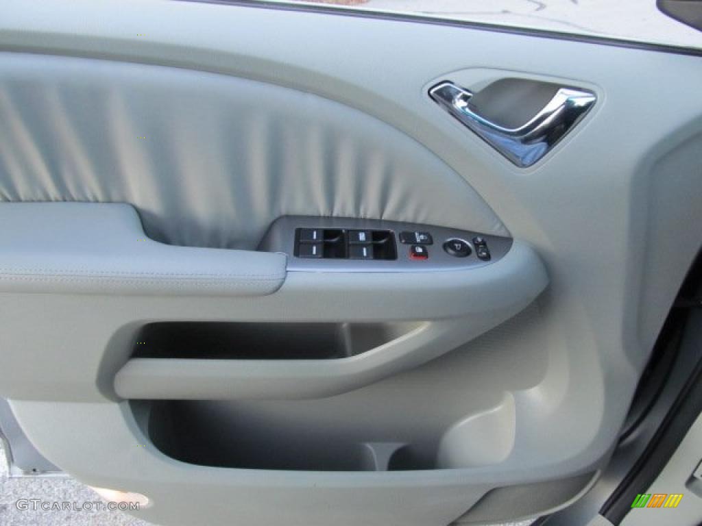 2009 Honda Odyssey EX-L Gray Door Panel Photo #39456566