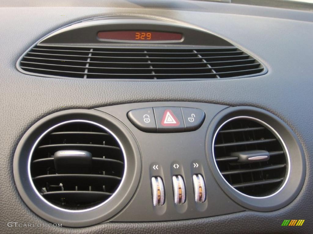2006 Mercedes-Benz SL 55 AMG Roadster Controls Photo #39456950