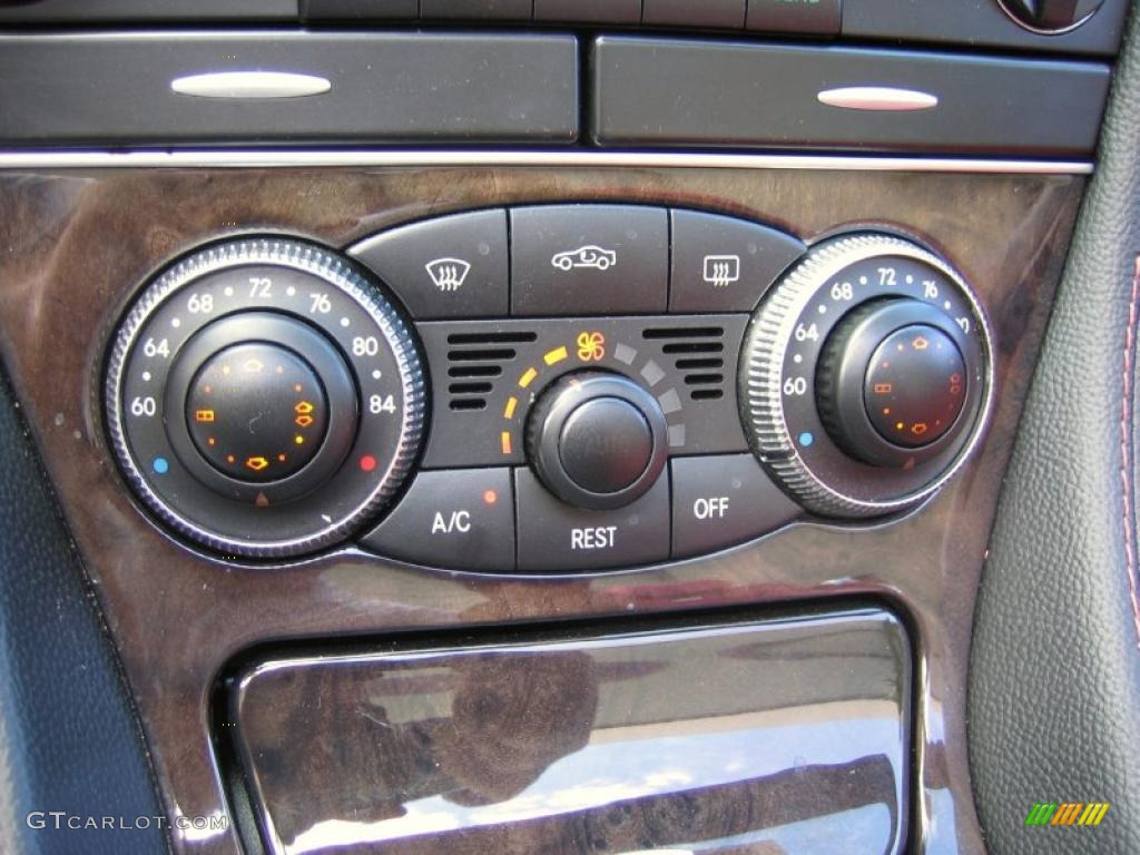 2006 Mercedes-Benz SL 55 AMG Roadster Controls Photo #39456986