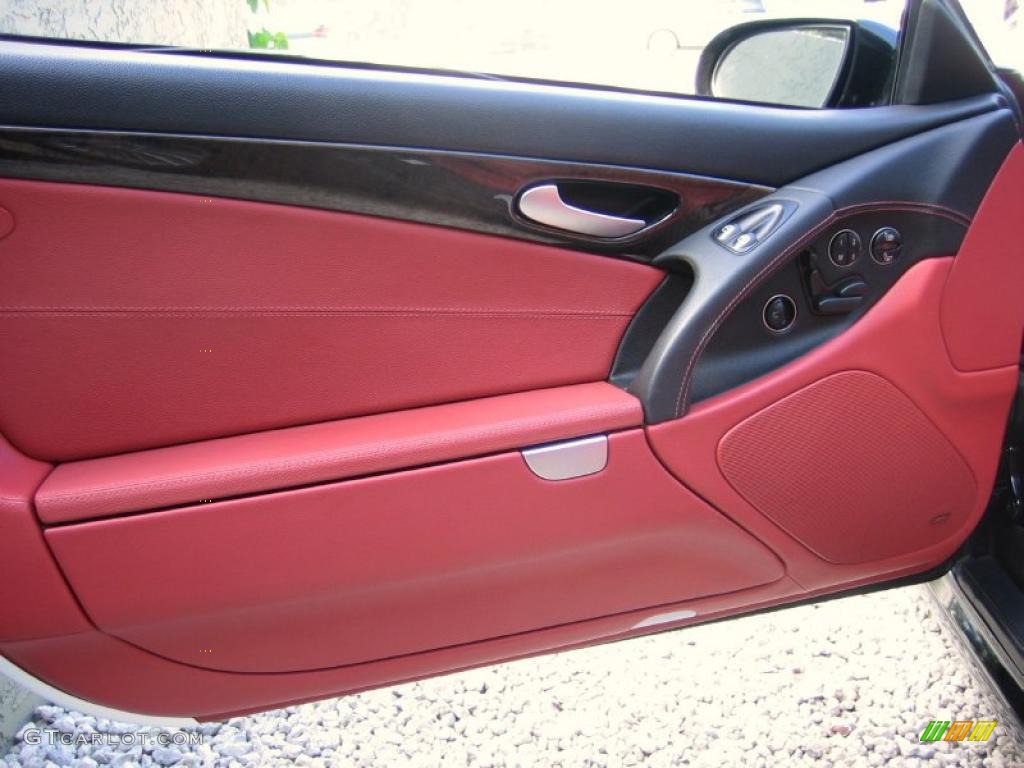 2006 Mercedes-Benz SL 55 AMG Roadster Berry Red/Charcoal Door Panel Photo #39457094