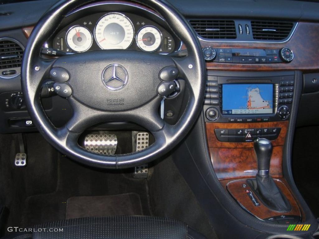 2006 Mercedes-Benz CLS 55 AMG AMG Charcoal Nappa Leather Dashboard Photo #39458346