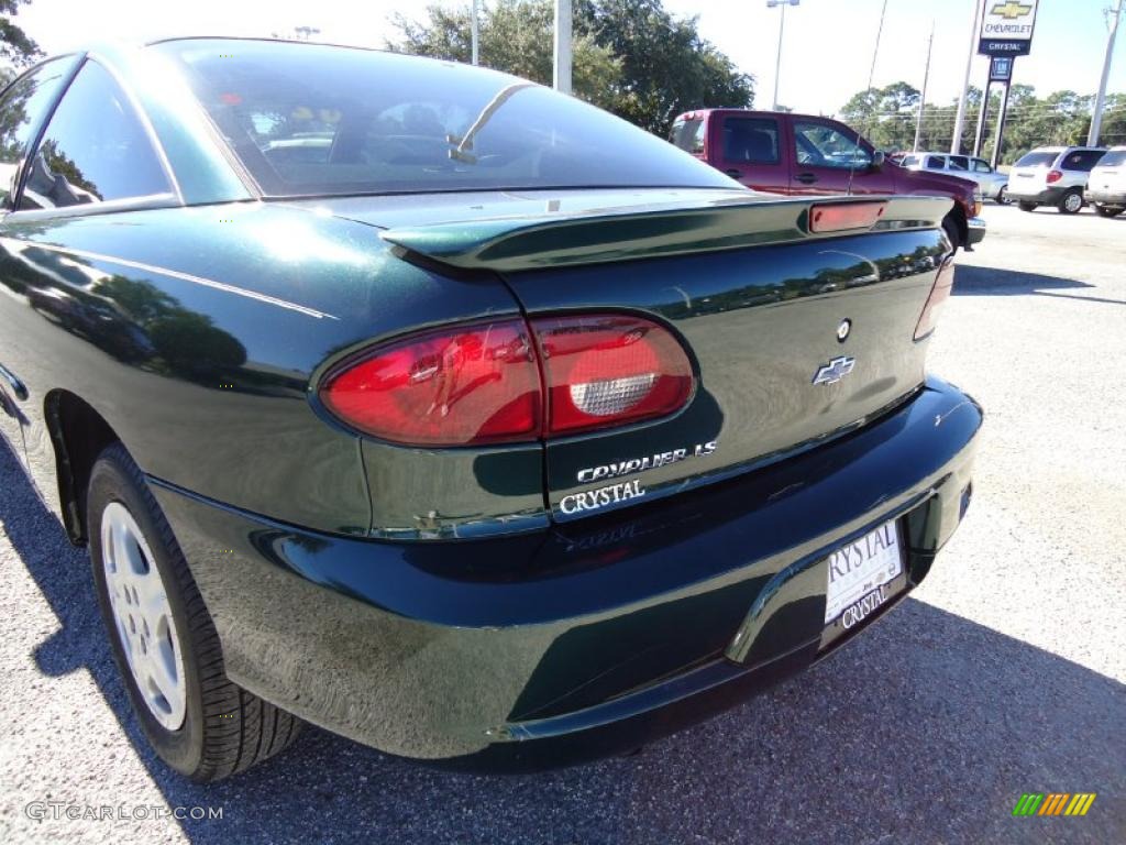 2002 Cavalier LS Coupe - Forest Green Metallic / Graphite photo #8