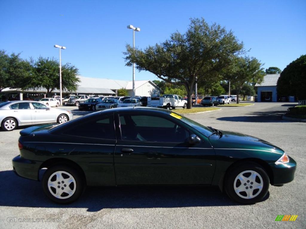 2002 Cavalier LS Coupe - Forest Green Metallic / Graphite photo #11