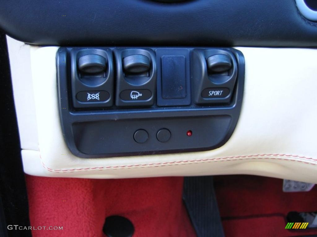 2004 Ferrari 360 Spider F1 Controls Photo #39459135