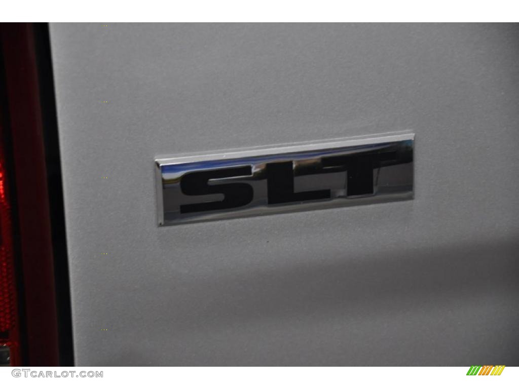 2011 Ram 1500 SLT Crew Cab - Bright Silver Metallic / Dark Slate Gray/Medium Graystone photo #7