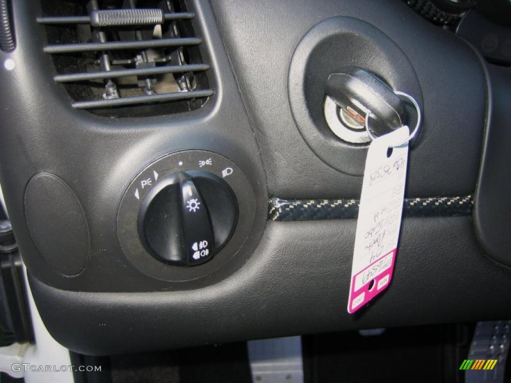 2004 Porsche 911 Turbo Cabriolet Controls Photo #39460818