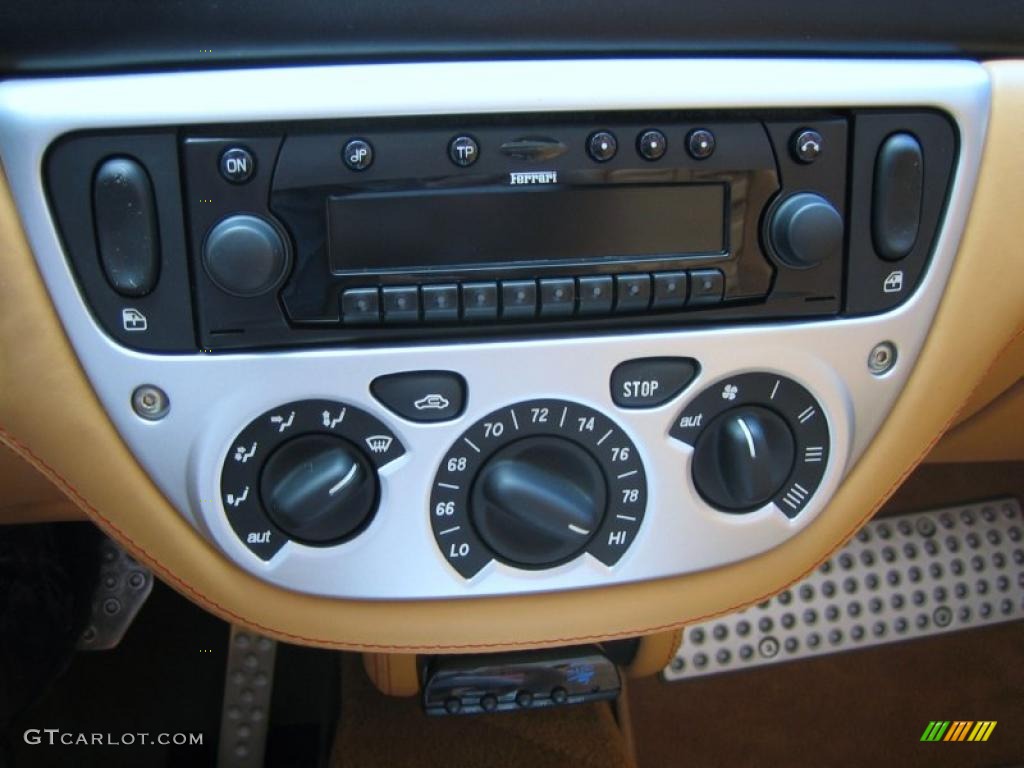 2004 Ferrari 360 Spider F1 Controls Photo #39461634