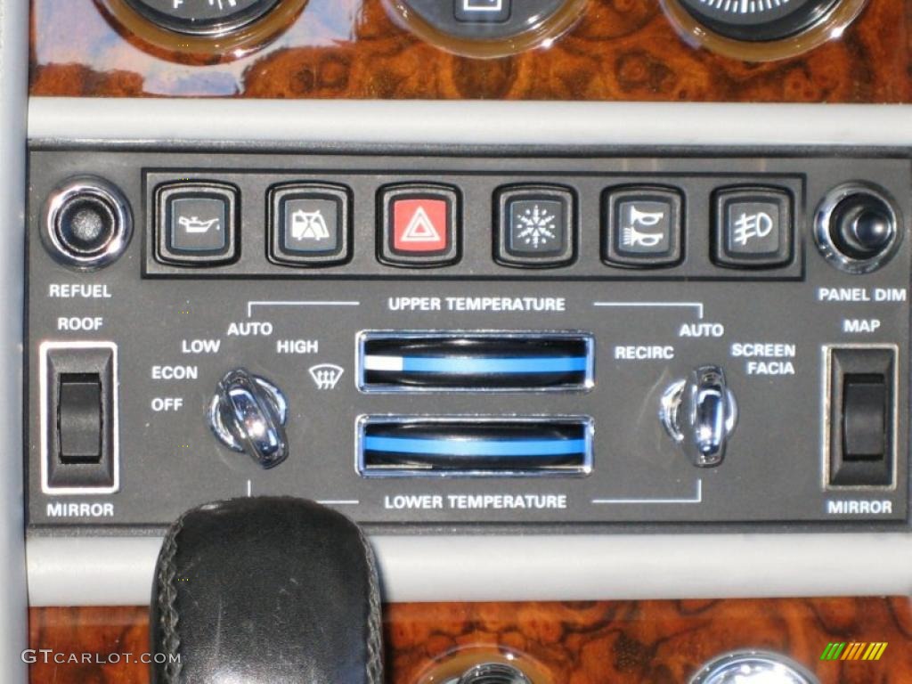 1995 Bentley Brooklands Sedan Controls Photo #39462458