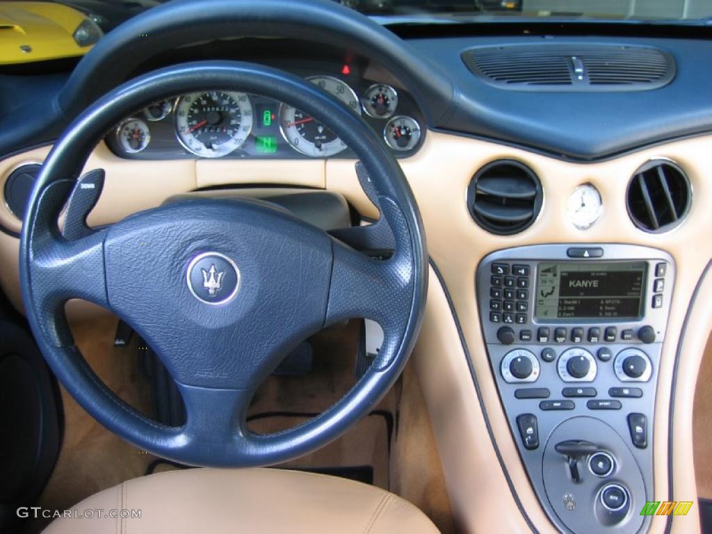 2003 Maserati Coupe Cambiocorsa Avorio Dashboard Photo #39463850