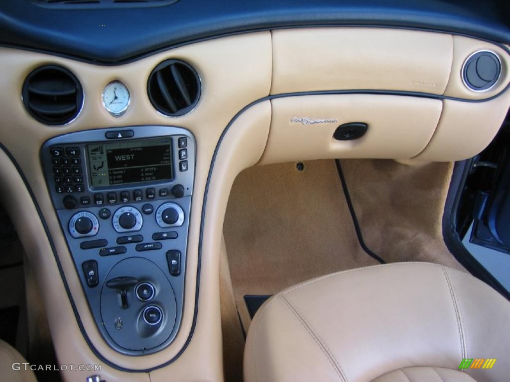 2003 Maserati Coupe Cambiocorsa Avorio Dashboard Photo #39463866
