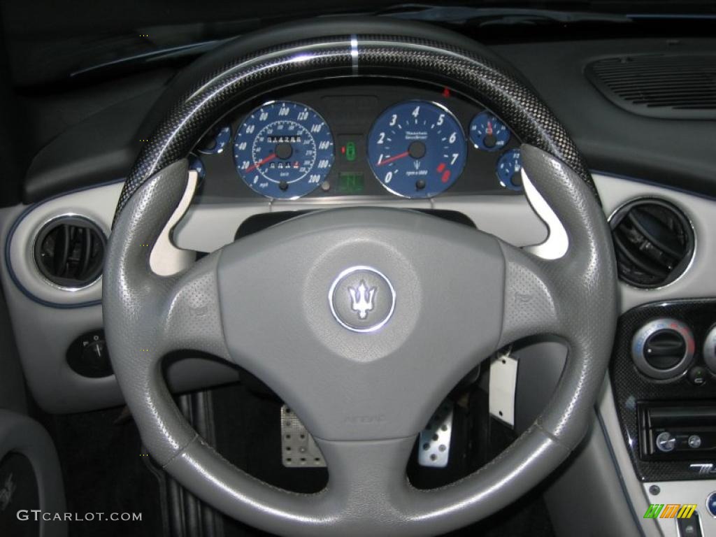 2006 Maserati GranSport Coupe Grigio Medio Steering Wheel Photo #39465458