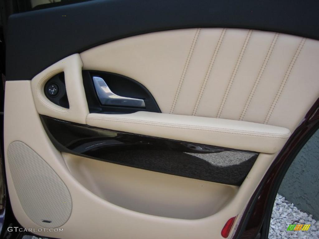 2009 Maserati Quattroporte S Sabbia Door Panel Photo #39466670