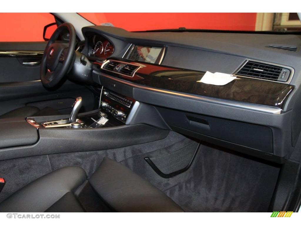 2010 BMW 5 Series 535i Gran Turismo Black Dashboard Photo #39472146