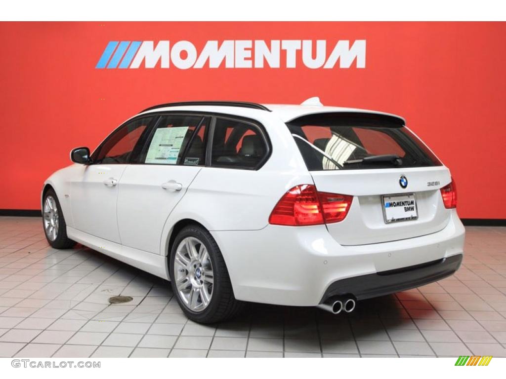 2011 3 Series 328i Sports Wagon - Alpine White / Oyster/Black Dakota Leather photo #3