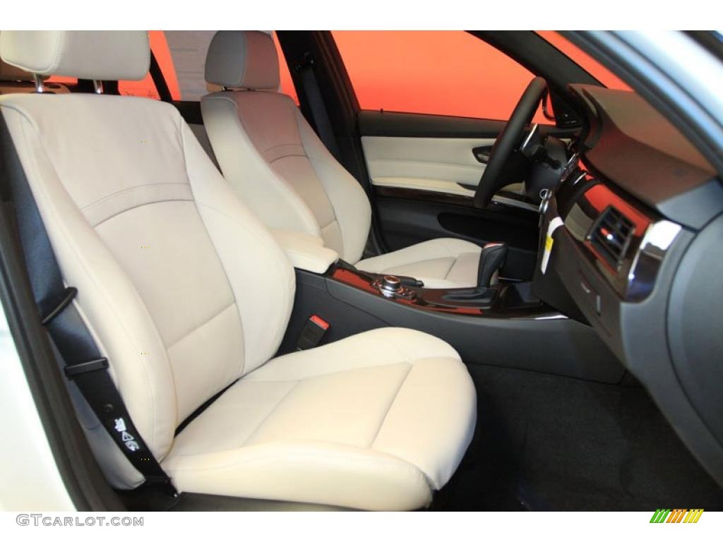 2011 3 Series 328i Sports Wagon - Alpine White / Oyster/Black Dakota Leather photo #9