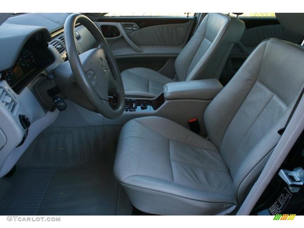 Ash Interior 2000 Mercedes-Benz E 320 Sedan Photo #39475334
