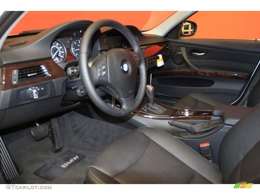 2011 3 Series 335d Sedan - Alpine White / Black photo #4