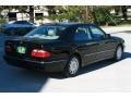 Black - E 320 Sedan Photo No. 11