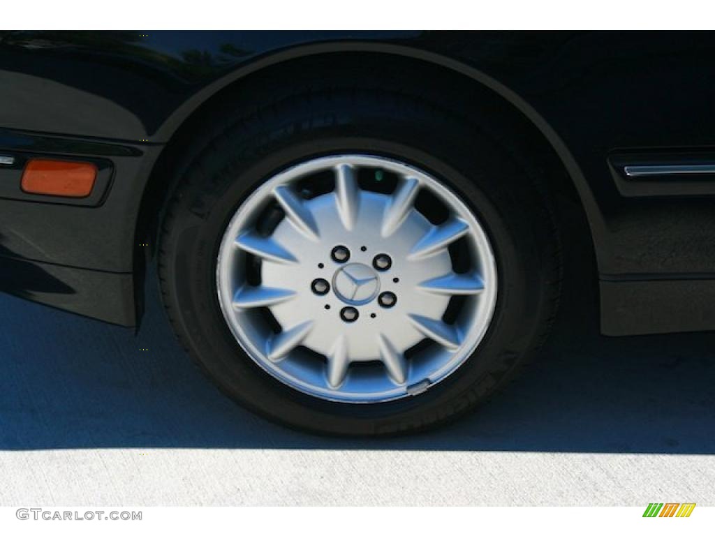 2000 Mercedes-Benz E 320 Sedan Wheel Photo #39475954