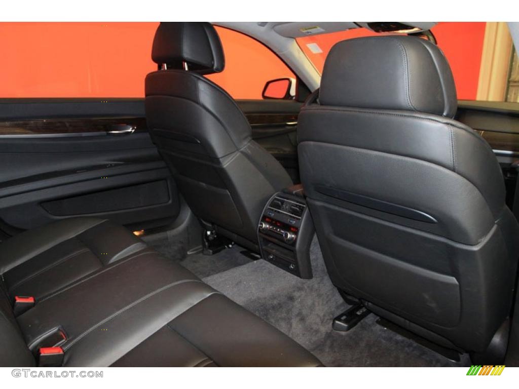 2011 7 Series 740Li Sedan - Alpine White / Black photo #10