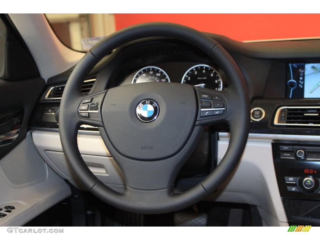 2011 BMW 7 Series 740Li Sedan Oyster/Black Steering Wheel Photo #39478254