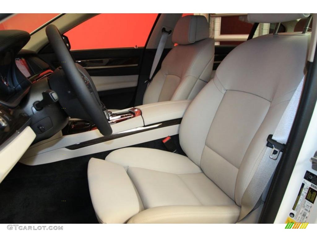 Oyster/Black Interior 2011 BMW 7 Series 740Li Sedan Photo #39478322