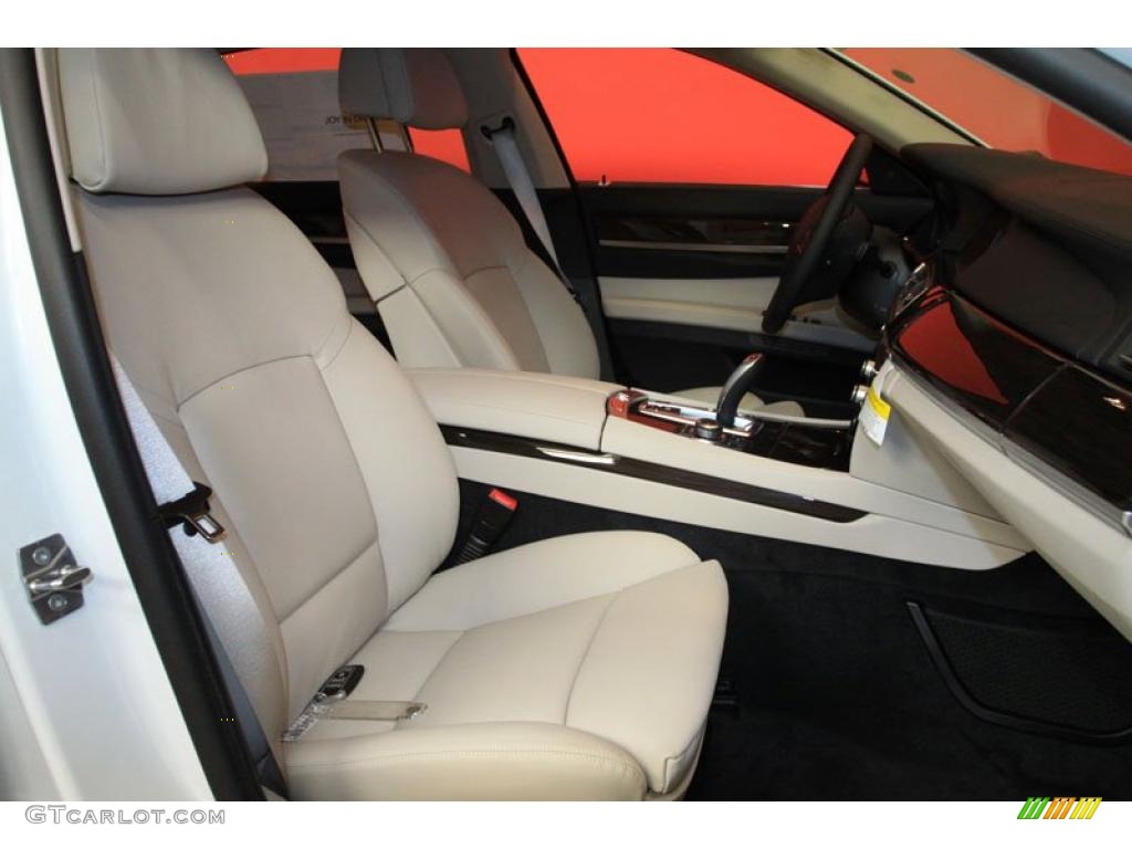 Oyster/Black Interior 2011 BMW 7 Series 740Li Sedan Photo #39478378