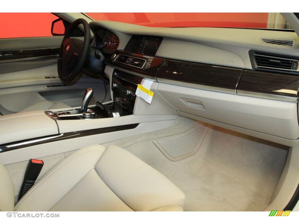 2011 BMW 7 Series 750Li Sedan Oyster Nappa Leather Dashboard Photo #39482171