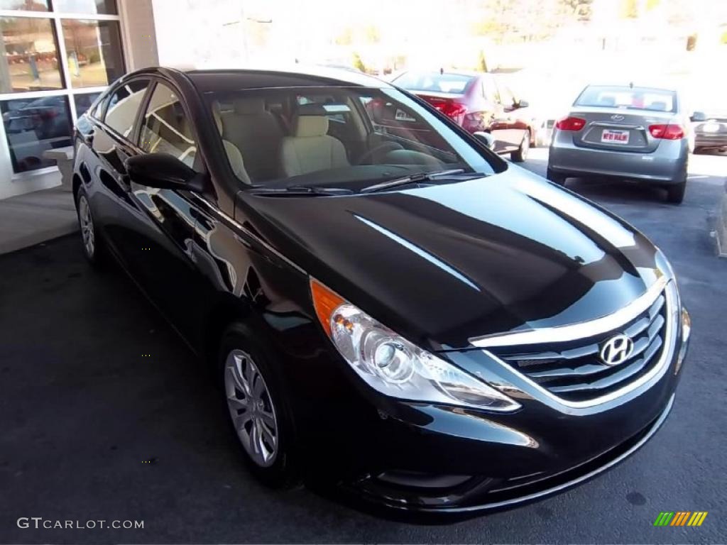 2011 Sonata GLS - Midnight Black / Camel photo #4