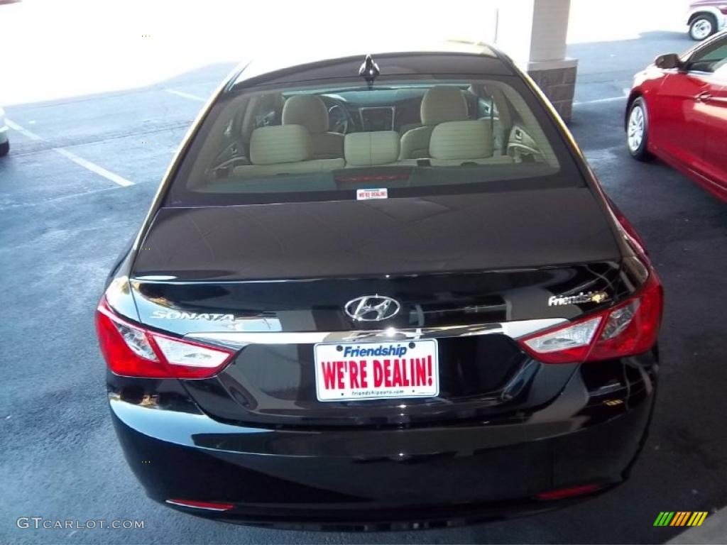 2011 Sonata GLS - Midnight Black / Camel photo #6