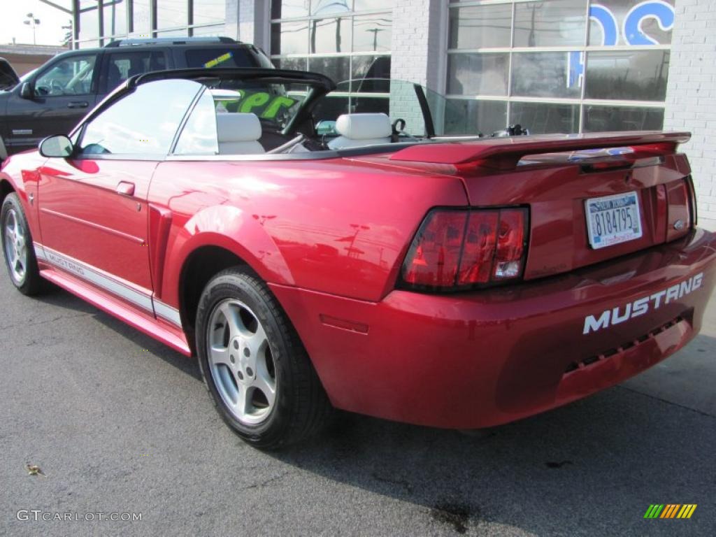 2002 Mustang V6 Convertible - Laser Red Metallic / Oxford White photo #6