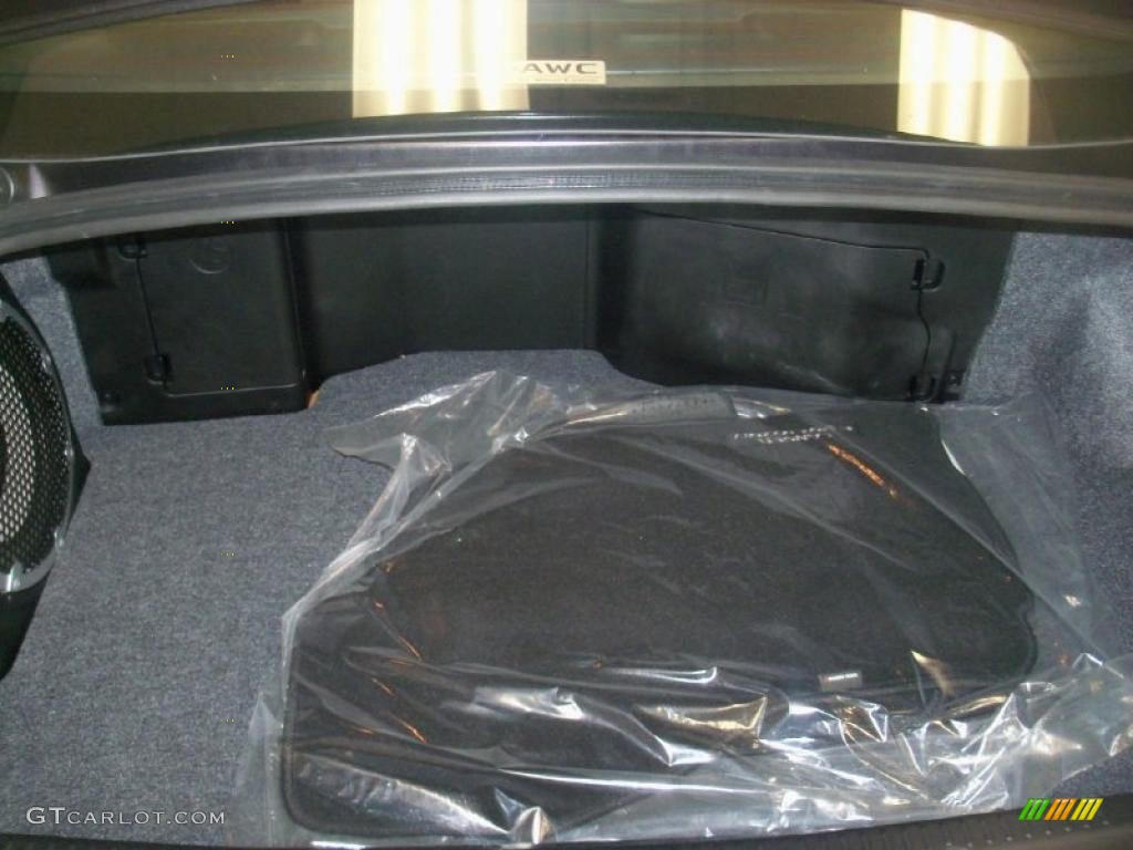 2011 Mitsubishi Lancer Evolution GSR Trunk Photo #39483525