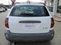 2003 Frost White Pontiac Vibe   photo #17