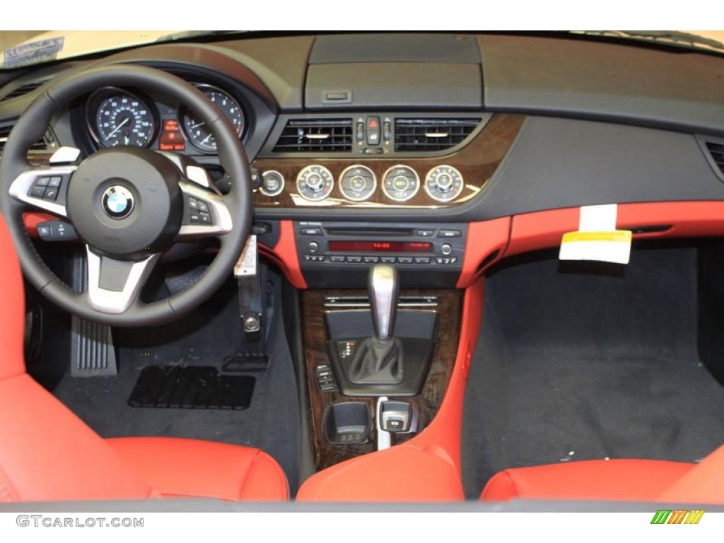 2011 Z4 sDrive30i Roadster - Alpine White / Coral Red photo #6