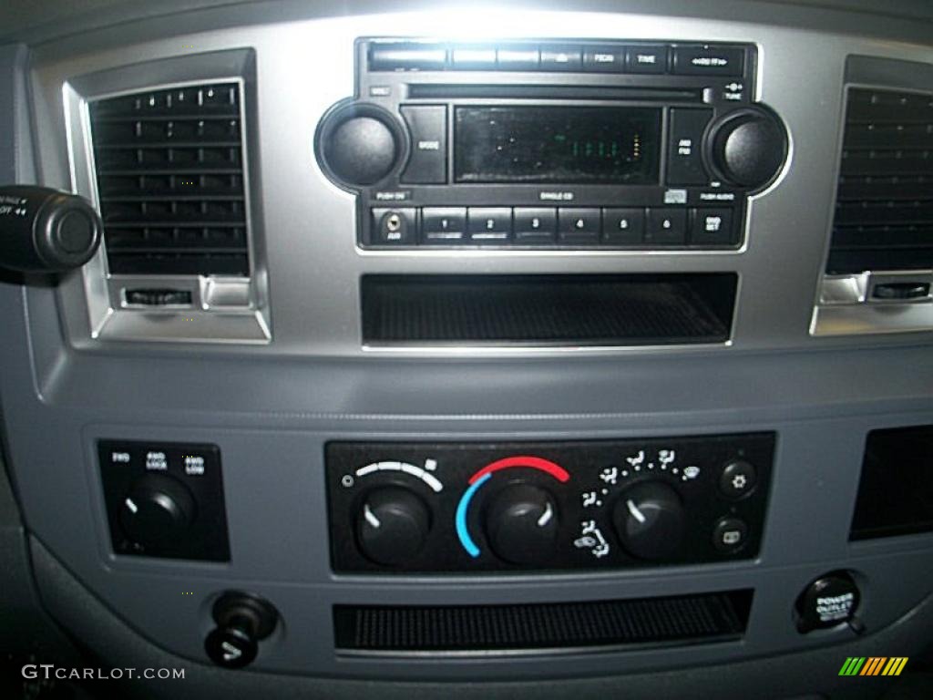 2007 Ram 1500 ST Quad Cab 4x4 - Inferno Red Crystal Pearl / Medium Slate Gray photo #4