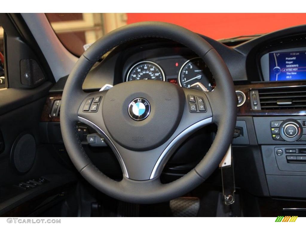 2011 3 Series 335i Sedan - Black Sapphire Metallic / Black photo #14