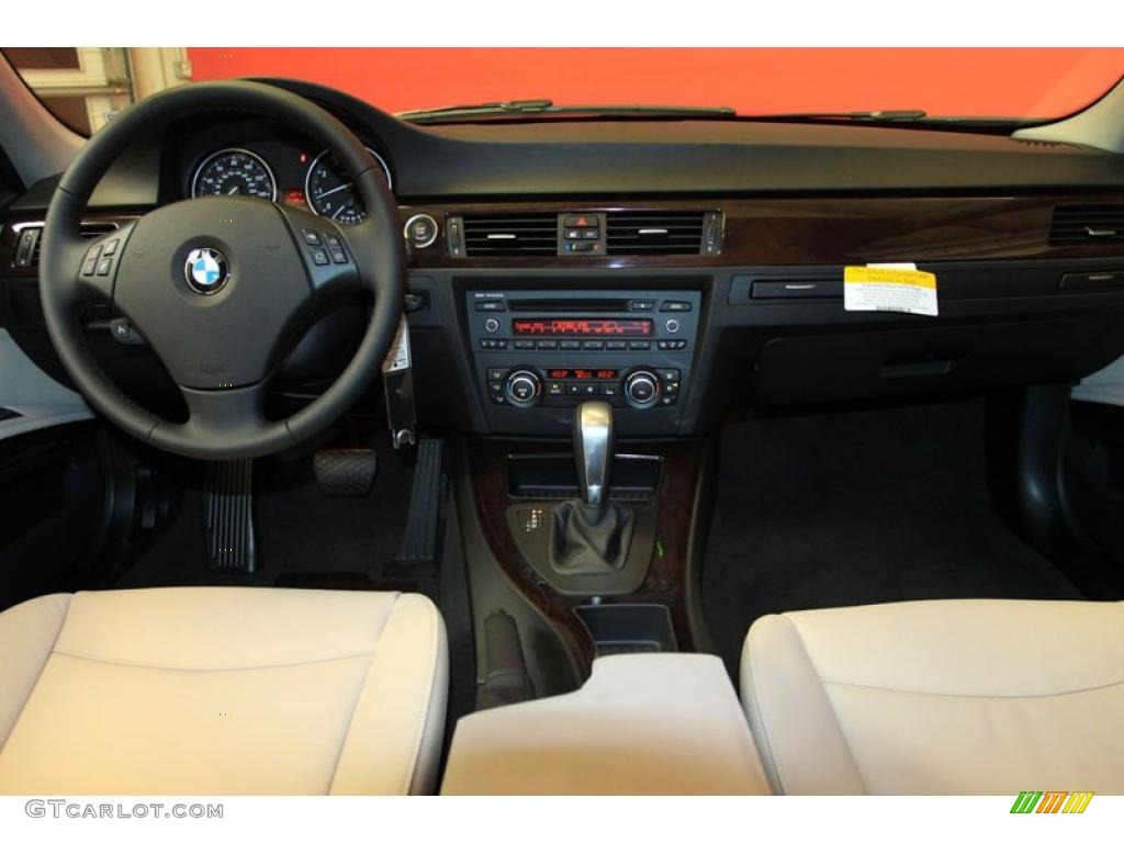 2011 BMW 3 Series 328i Sedan Oyster/Black Dakota Leather Dashboard Photo #39490172