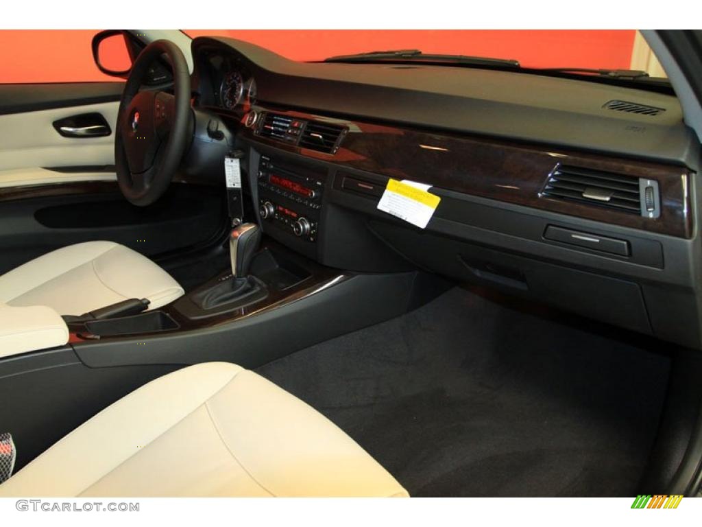 2011 3 Series 328i Sedan - Jet Black / Oyster/Black Dakota Leather photo #8