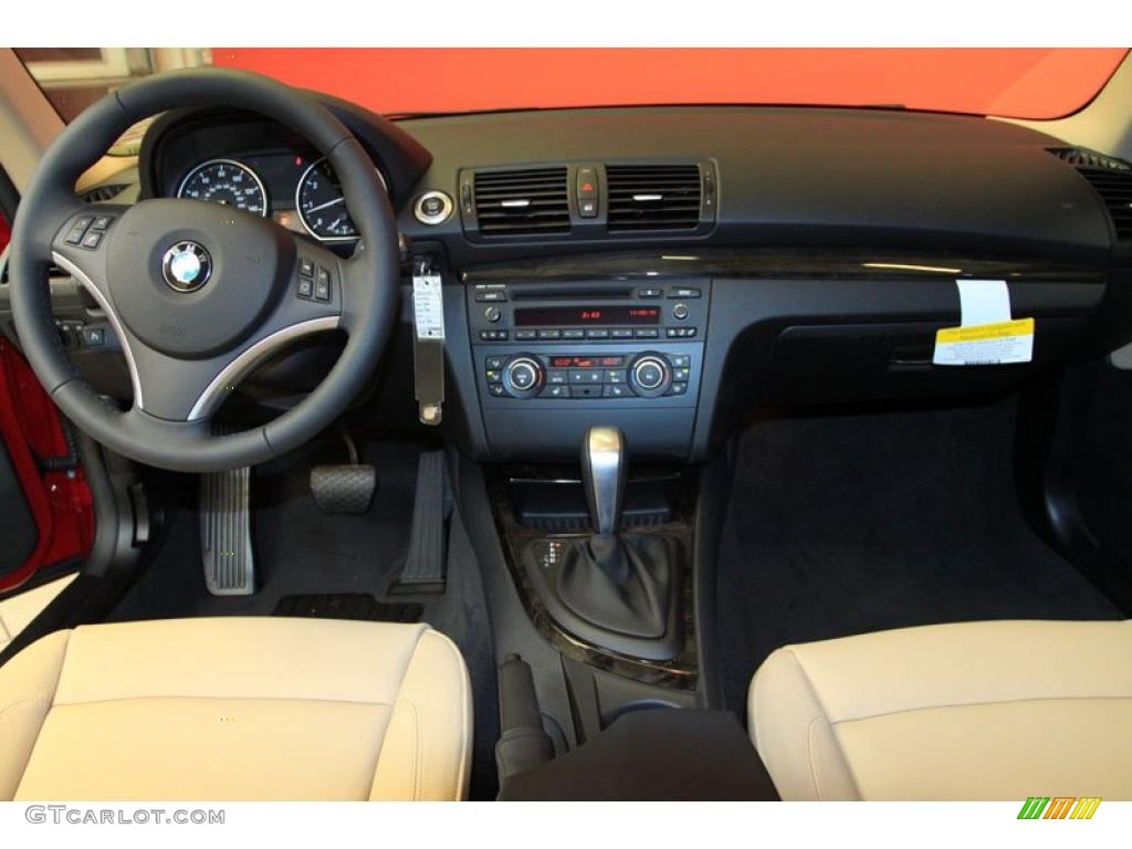 2011 BMW 1 Series 128i Coupe Savanna Beige Dashboard Photo #39490656