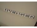 2009 Light Sandstone Metallic Dodge Avenger SE  photo #37
