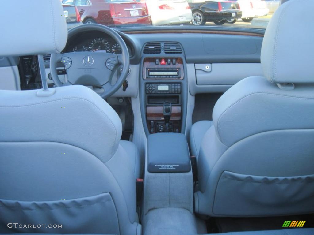 Ash Interior 2003 Mercedes-Benz CLK 320 Cabriolet Photo #39493272