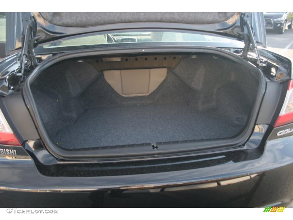 2011 Mitsubishi Galant ES Trunk Photo #39493896