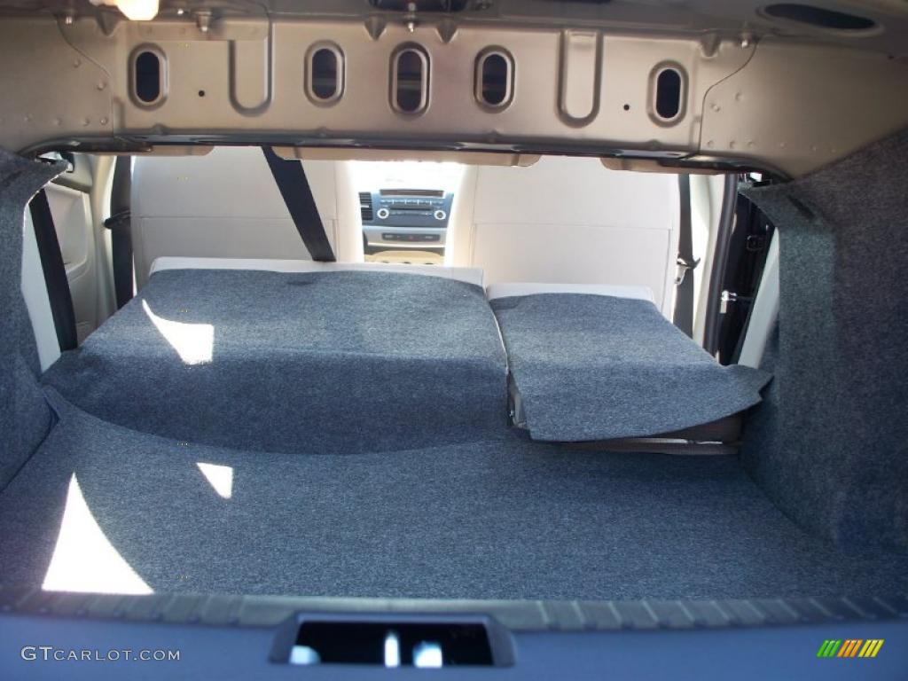 2011 Mitsubishi Lancer ES Trunk Photo #39494301