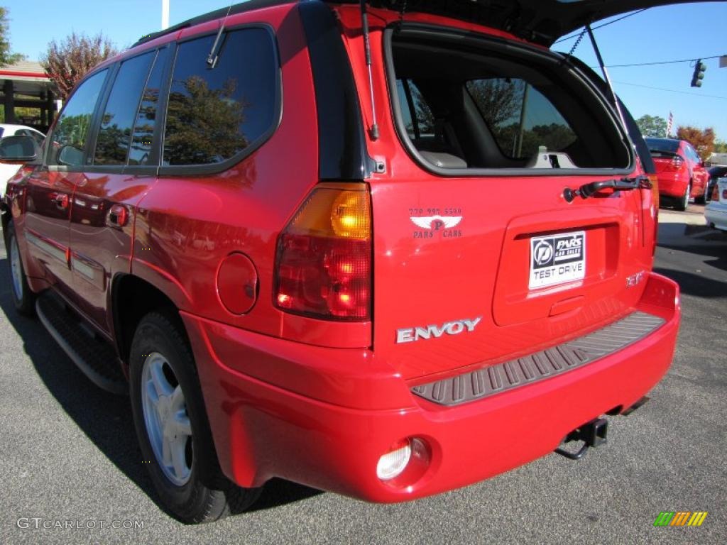 2002 Envoy SLT - Fire Red / Dark Pewter photo #9
